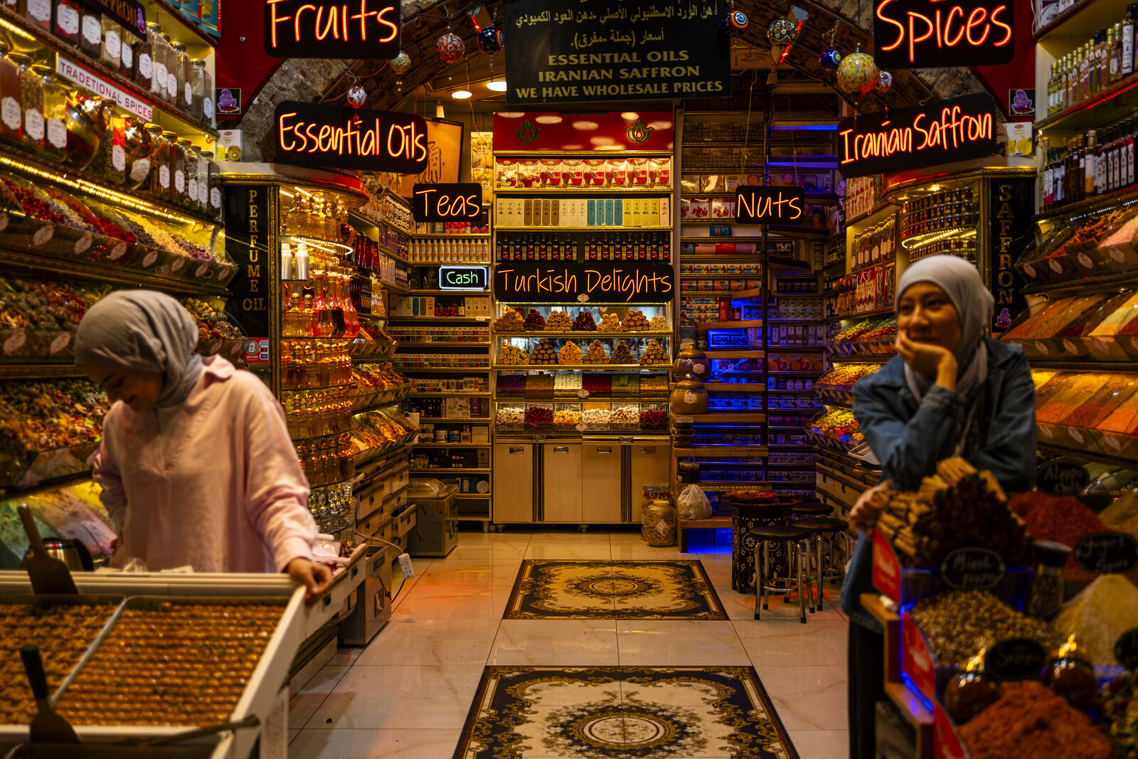 Lamps and carpets inside the Grand Bazaar